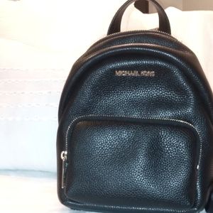 Michael Kors Backpack ERIN LIKE NEW!!!